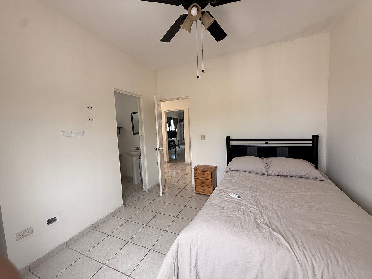 Habitación principal, foto 19 de 36