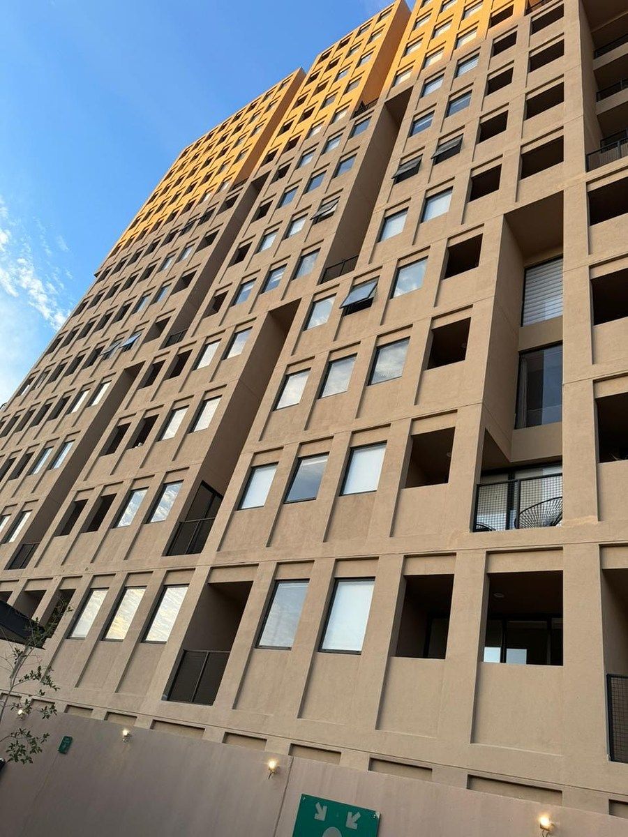 For Sale Apartment Coordinate living, photo 1 of 15