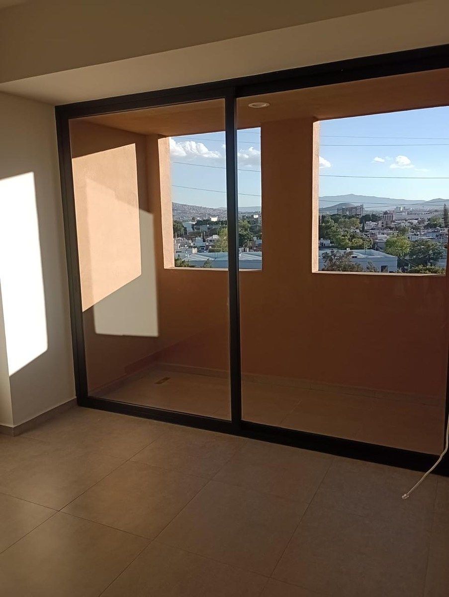 Apartment in Arcos Vallarta, Guadalajara, photo 4 of 15