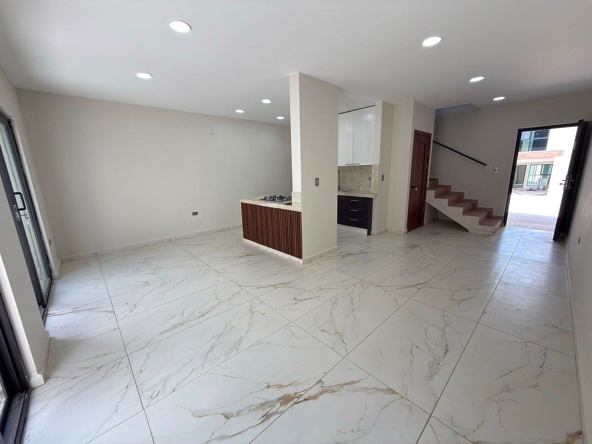 House in Cielo Vista, Durango, photo 2 of 21