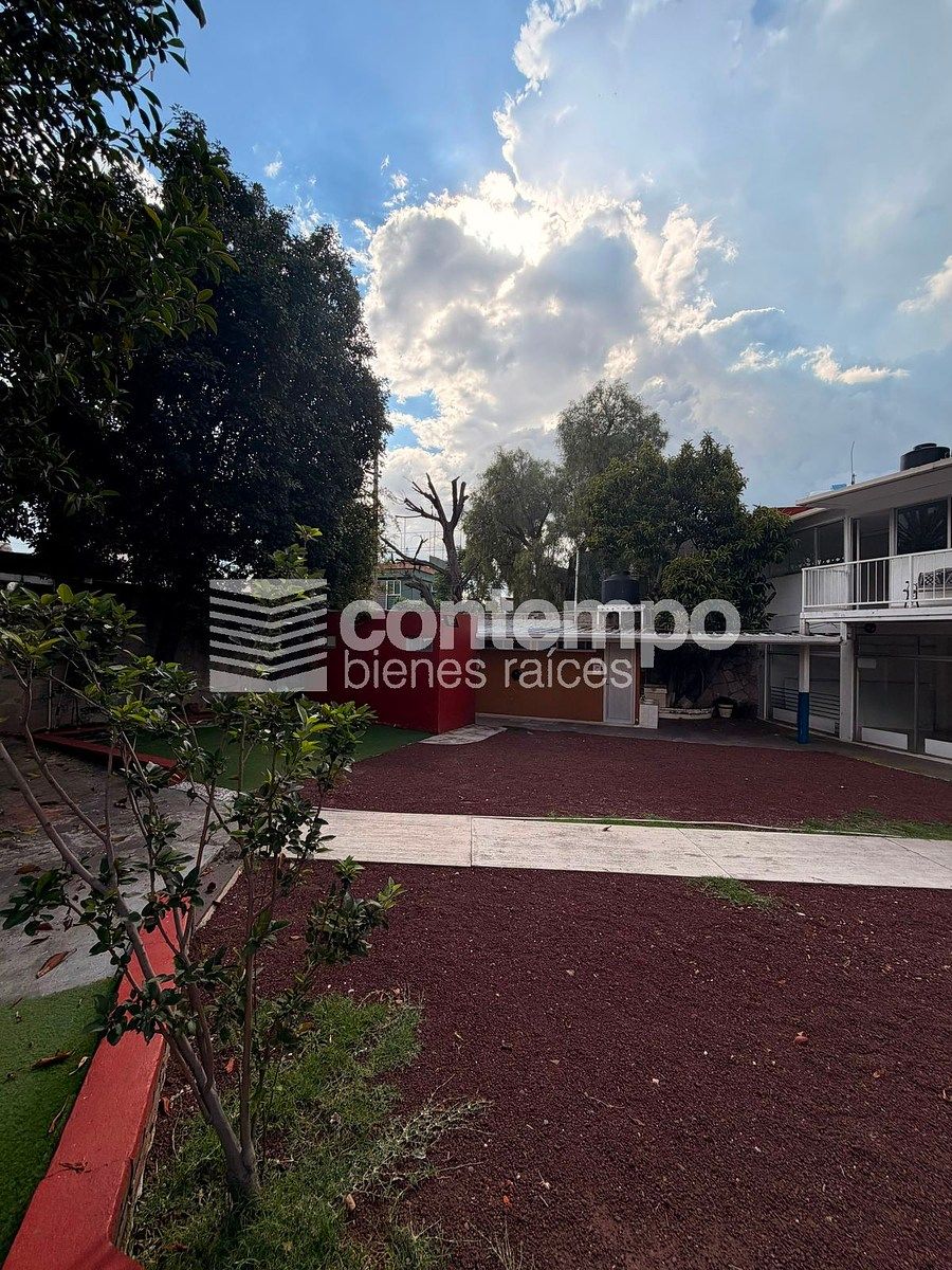 Edificio en Ciudad Satélite, Naucalpan de Juárez, foto 3 de 13