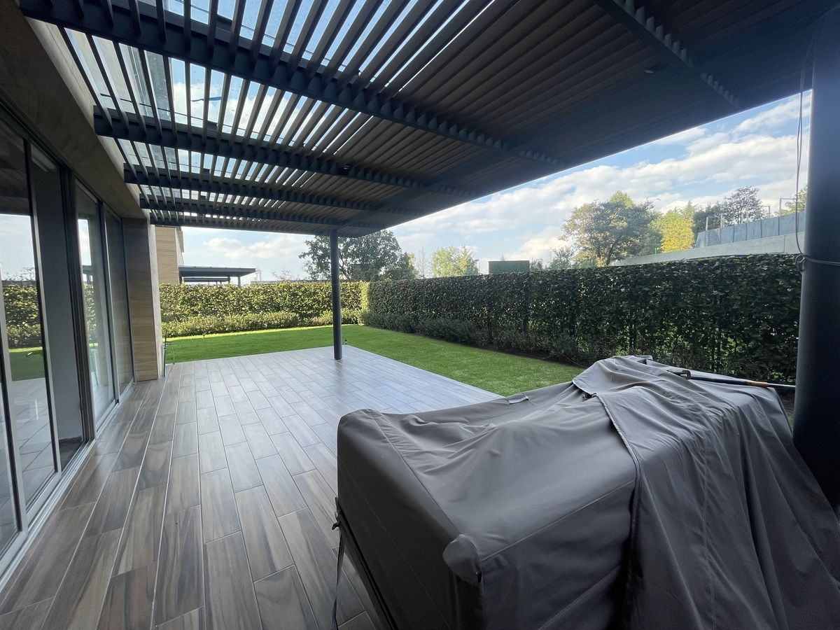 Casa de Jardim em Vista Horizonte, foto 1 de 17