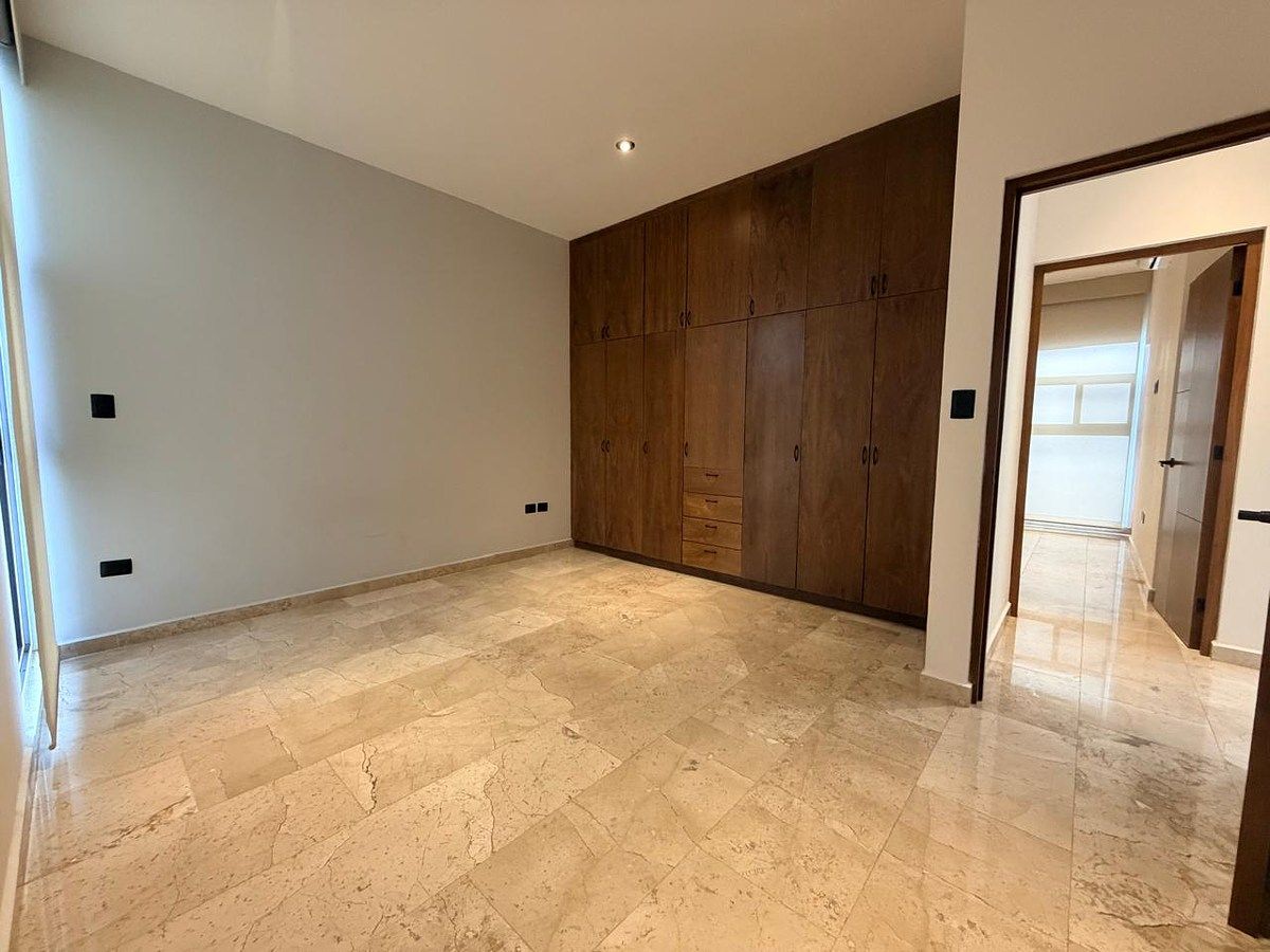 Casa em Cumbres del Lago, Querétaro, foto 3 de 21