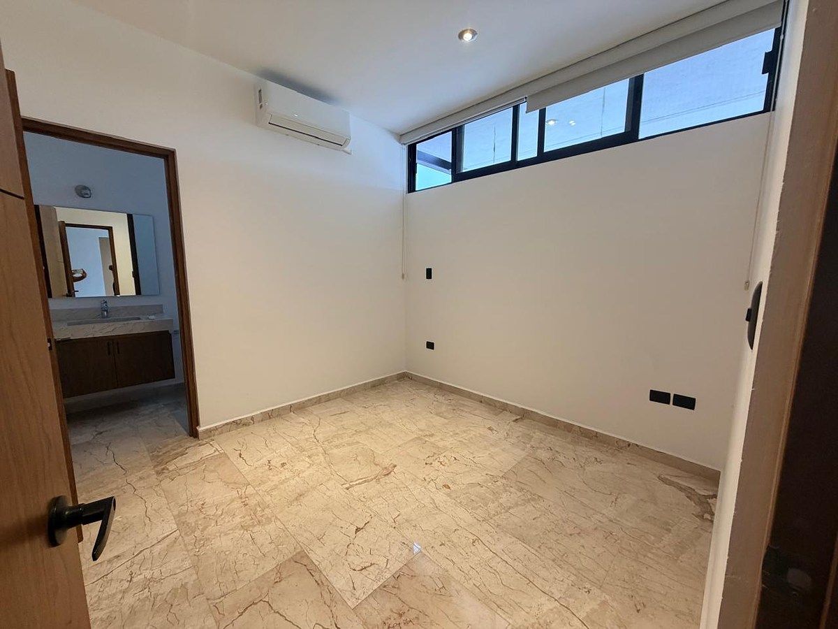 Casa em Cumbres del Lago, Querétaro, foto 18 de 21