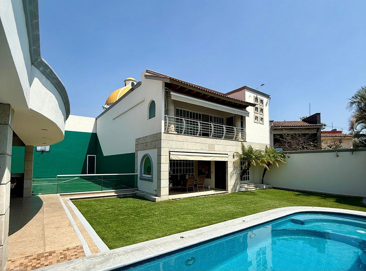 Residencia de lujo en venta, foto 1 de 15