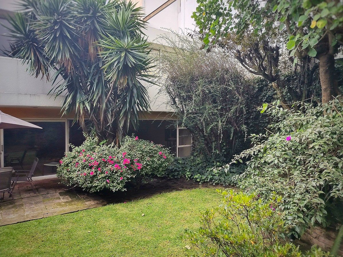 Casa en Venta en LAS ÁGUILAS