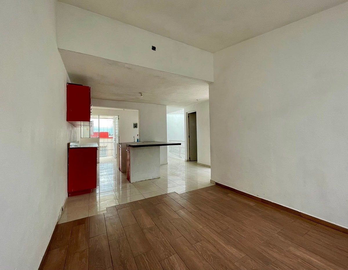 CASA EN VENTA CON RECÁMARA EN PLANTA BAJA EN JARDINES DE SANTIAGO, QUERETARO, foto 1 de 15