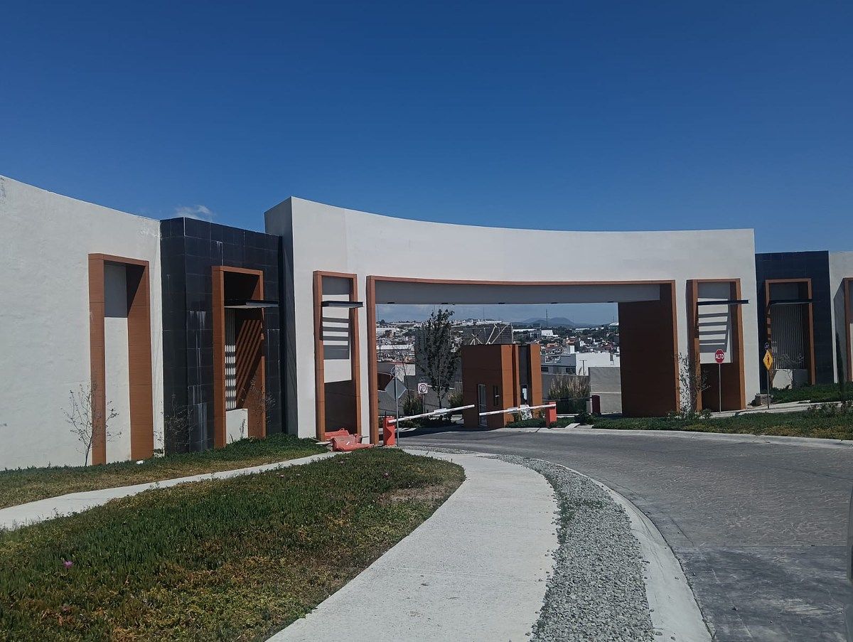 Casa en Abundio Martínez, Mineral de la Reforma, foto 5 de 17