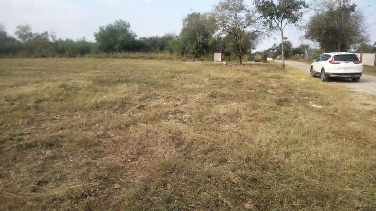 Lote em Mil Encinos, Montemorelos, foto 6 de 7