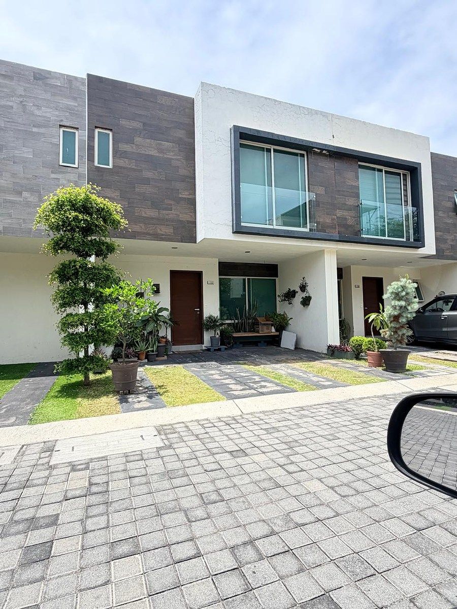 Casa à venda em Zapopan Lagos del Contry, foto 1 de 23