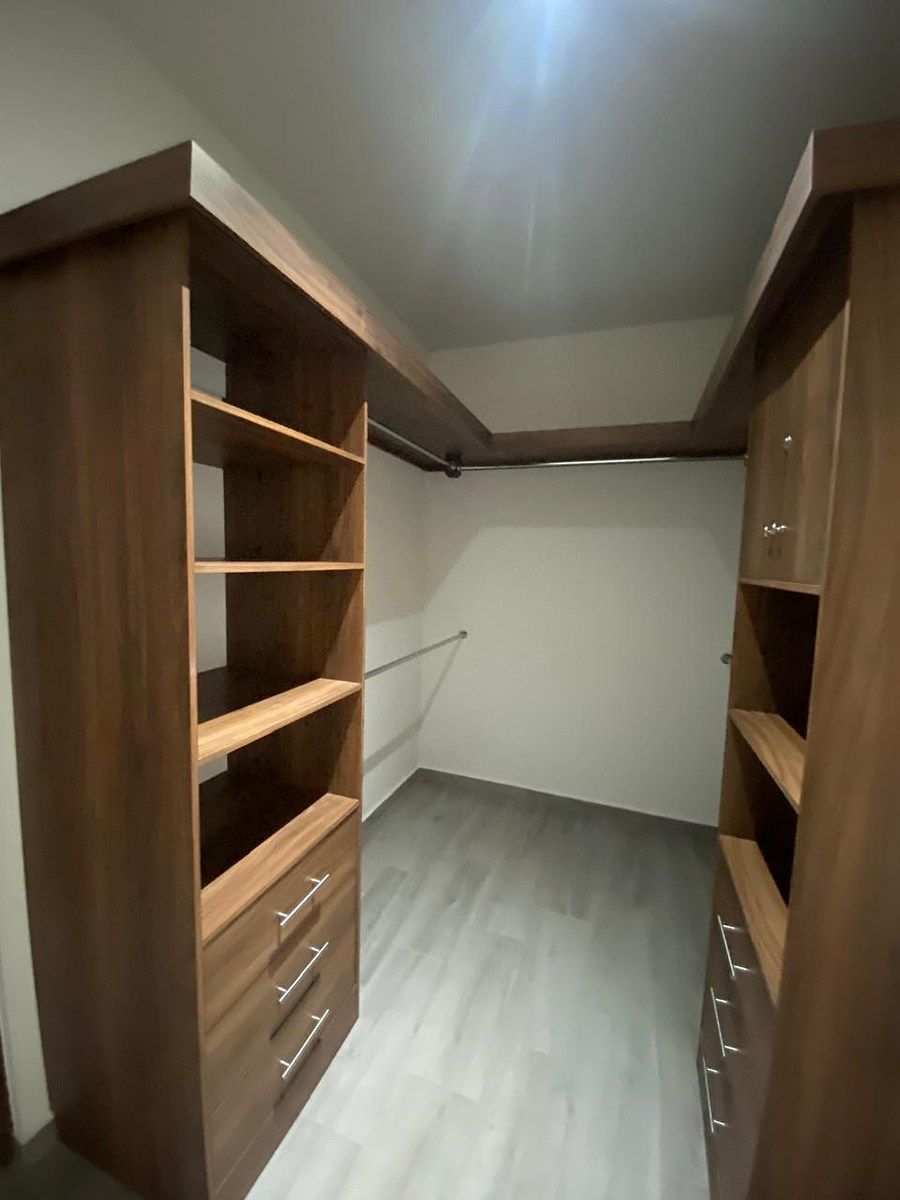 Walking closet habit principal, photo 17 of 22