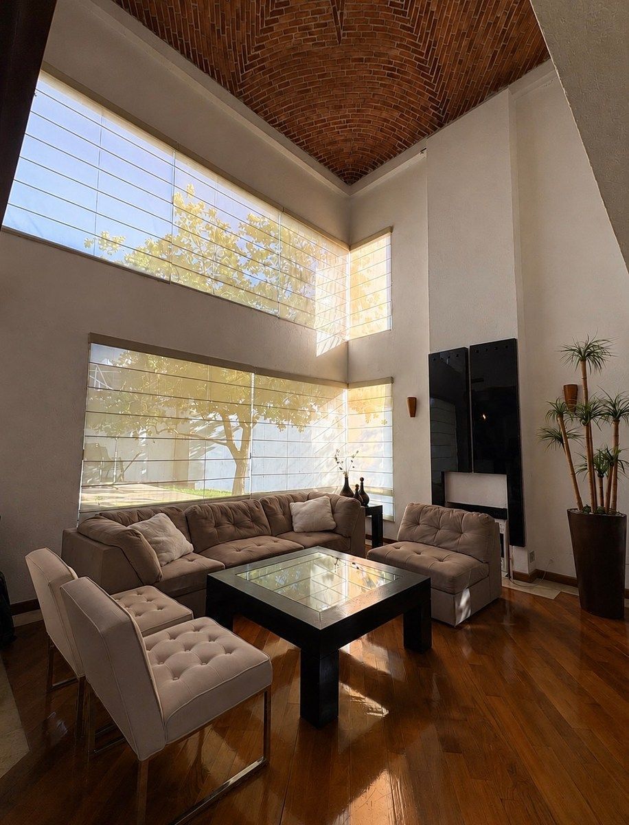 Casa en renta en Valle oriente en San Pedro Garza García, foto 1 de 12
