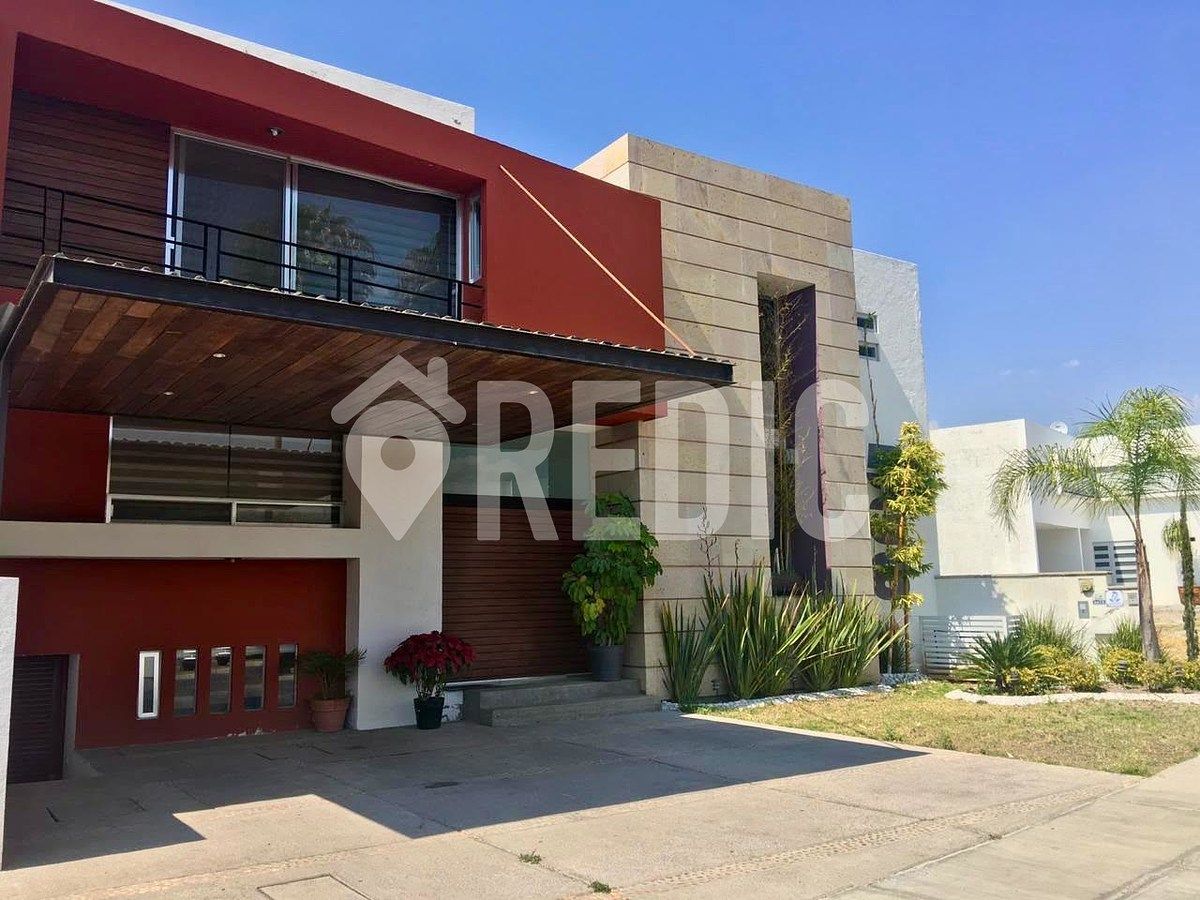 CASA PARA ALUGAR EM CUMBRES DEL LAGO JURIQUILLA COM PISCINA, foto 1 de 26