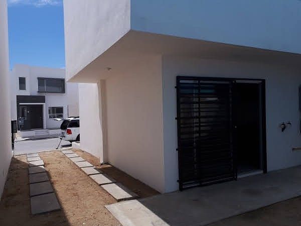 Casa em condomínio fechado em Capistrano INFONAVIT, Tijuana, foto 10 de 13