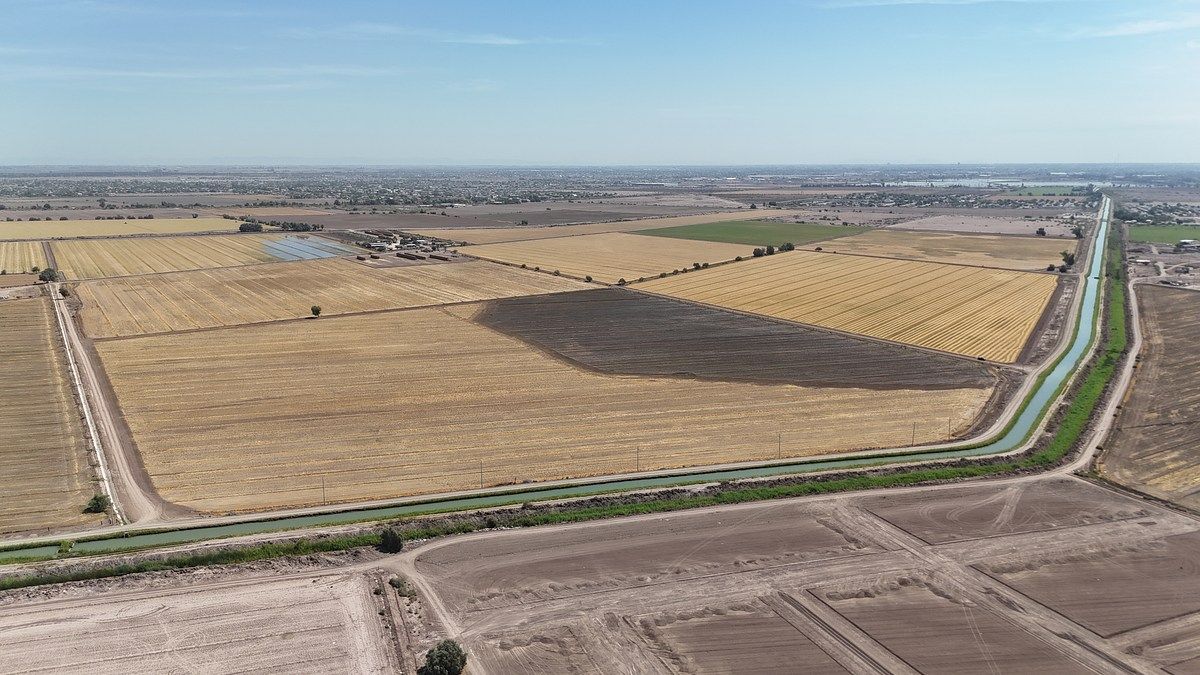 TERRAS AGRÍCOLAS COM PERMISSÃO DE IRRIGAÇÃO, foto 1 de 5
