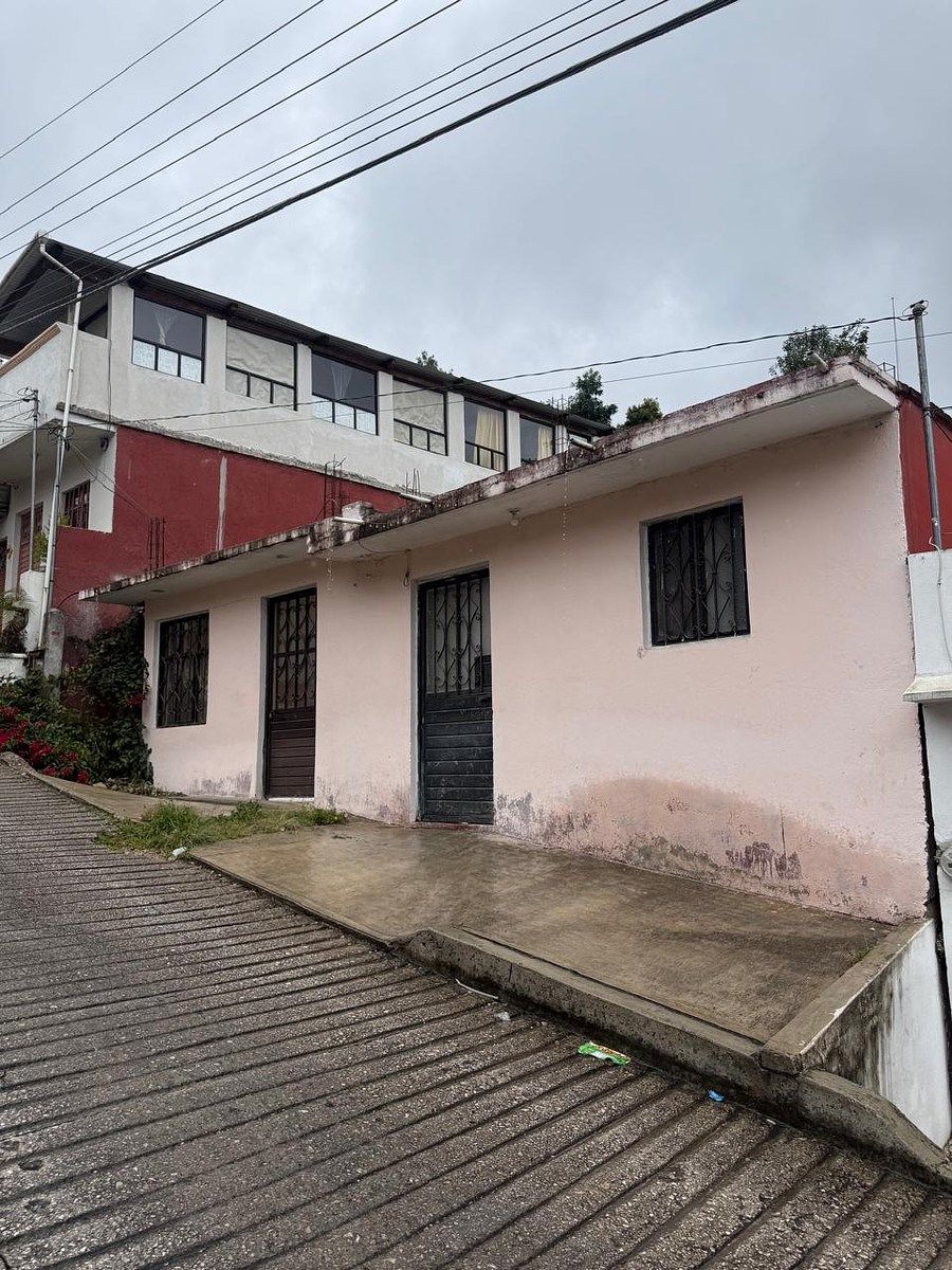SE VENDE CASA EN SAN CRISTÓBAL UBICADA EN CORRAL DE PIEDRA - foto 1