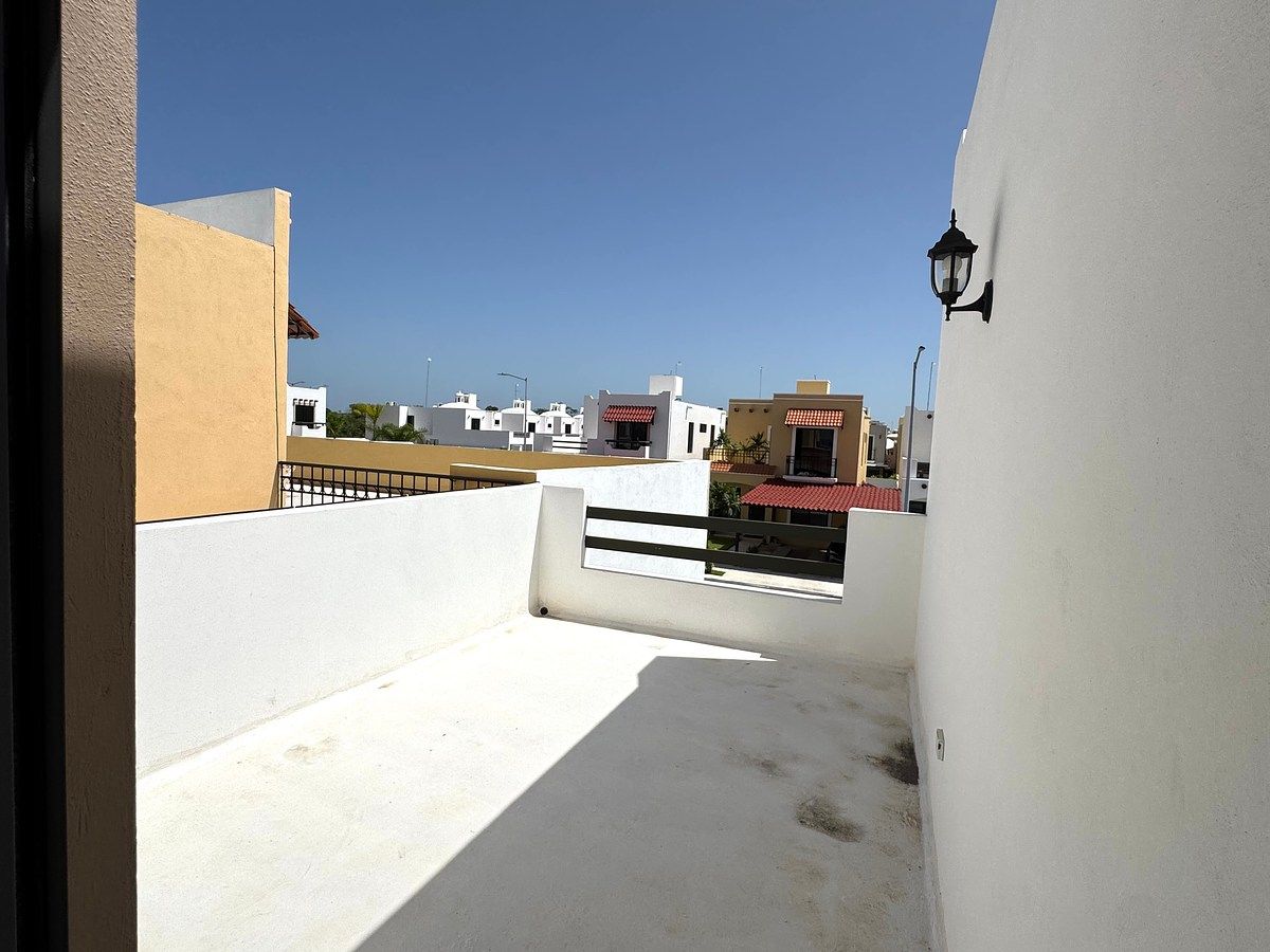 House in Gran Santa Fe, Mérida, photo 14 of 15