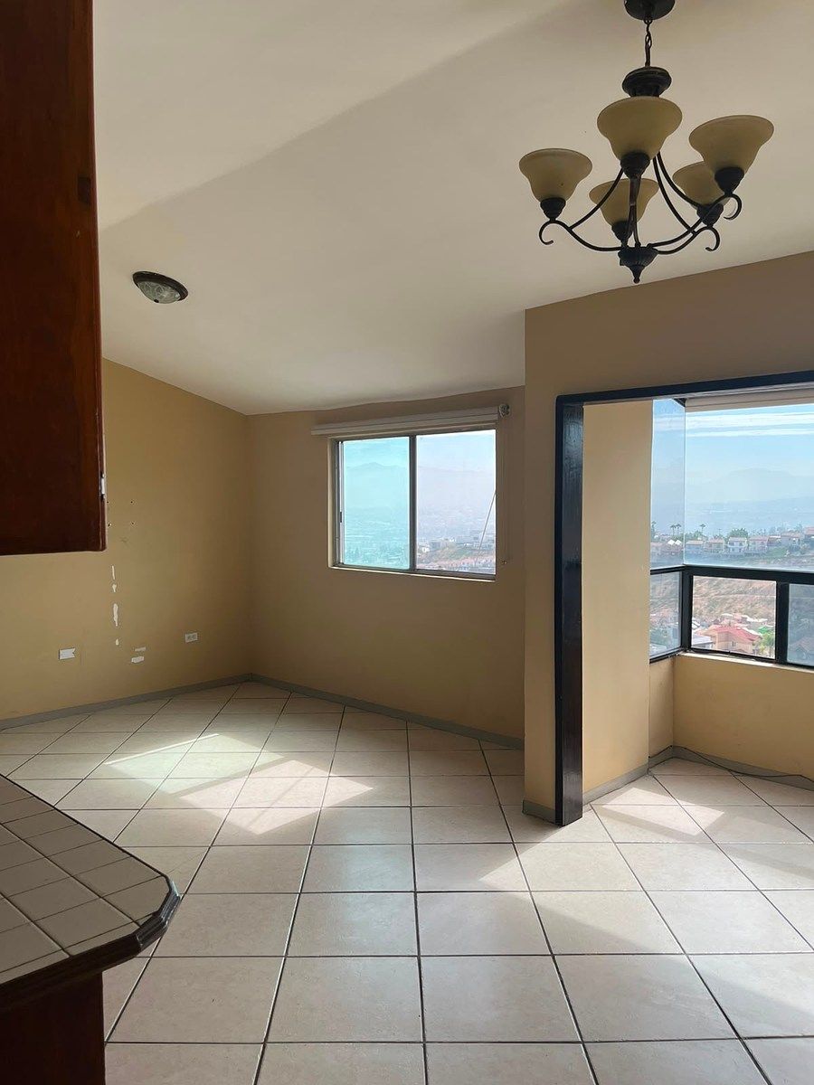 🏡 Apartamento para Alugar com Vista Espectacular – Residencial Agua Caliente, Tij, foto 1 de 7