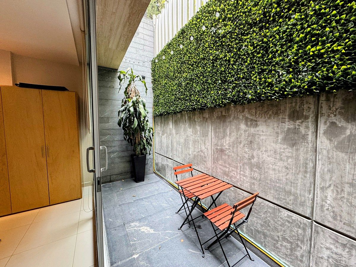 Furnished loft with terrace in the best location, photo 1 of 6