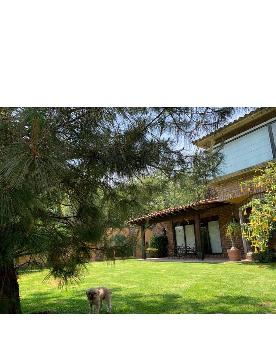 BOSQUES DE LAS LOMAS Great House for SALE, photo 1 of 13