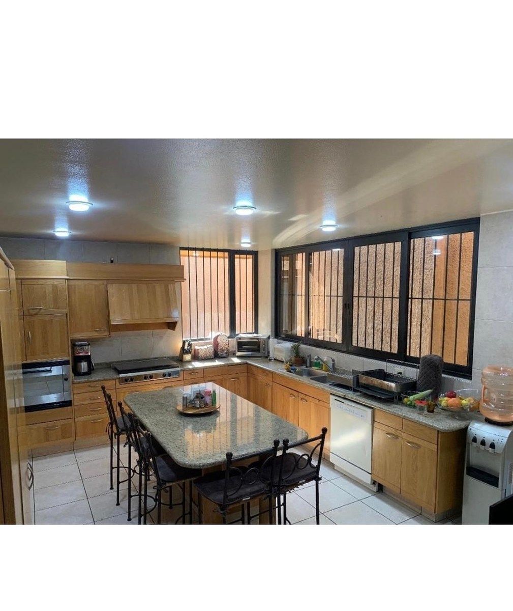House in Bosques de las Lomas, Cuajimalpa de Morelos, photo 12 of 13