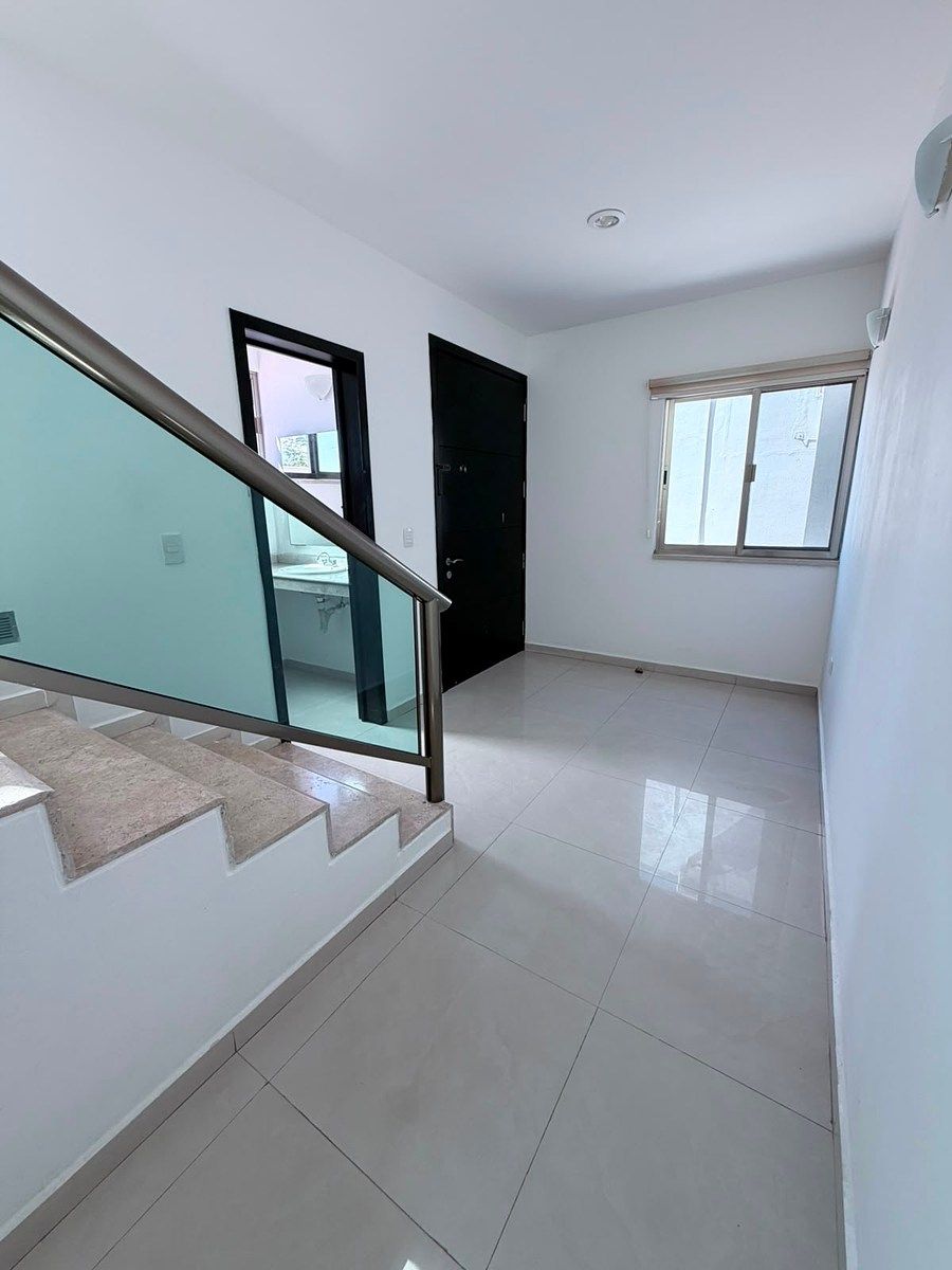 Casa en Residencial Cumbres, Benito Juárez, foto 14 de 38