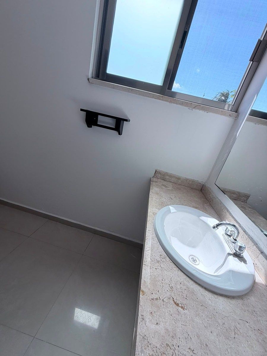 Casa en Residencial Cumbres, Benito Juárez, foto 13 de 38