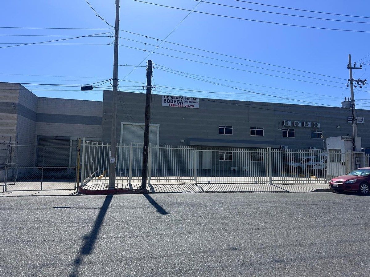 Commercial Storage Unit in Bellas Artes, Tijuana, photo 2 of 12