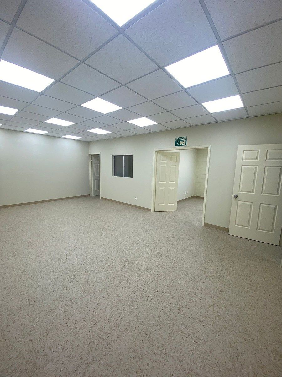 Commercial Storage Unit in Bellas Artes, Tijuana, photo 8 of 12