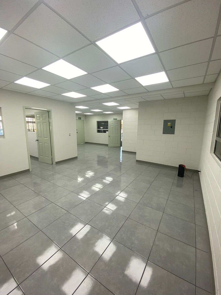Commercial Storage Unit in Bellas Artes, Tijuana, photo 11 of 12