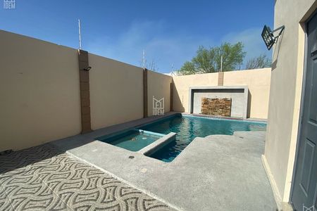 0703 - Quinta en venta en Portal del Norte, General Zuazua N.L.