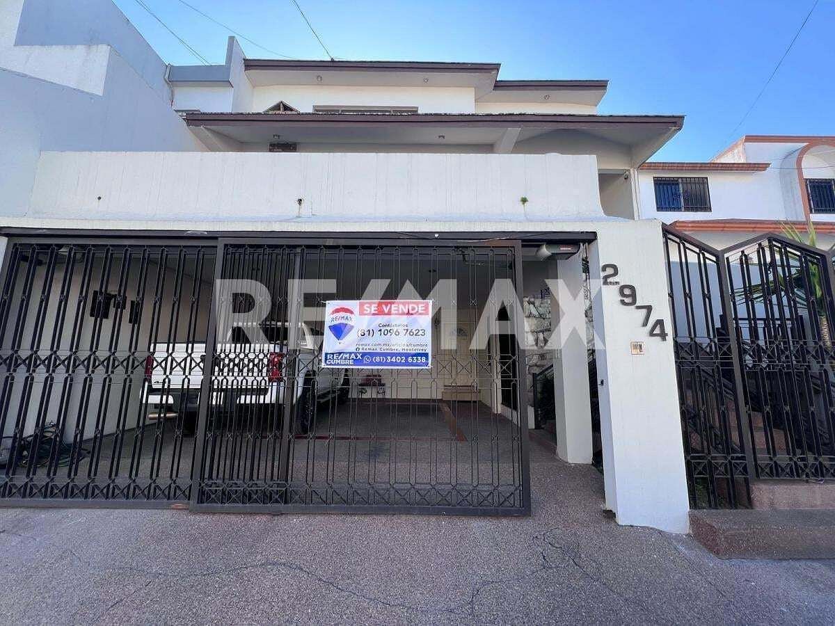 Casa em Las Cumbres, Monterrey, foto 2 de 9