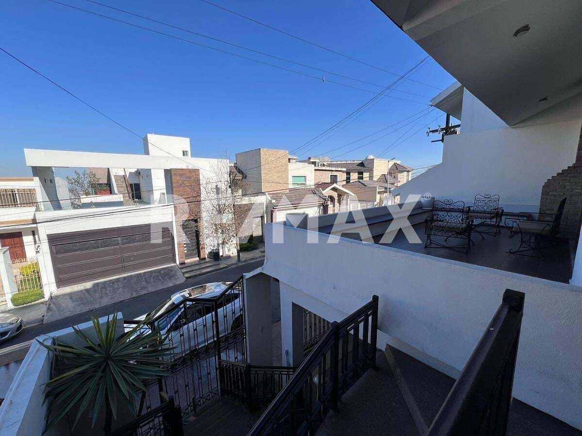 Casa em Las Cumbres, Monterrey, foto 3 de 9