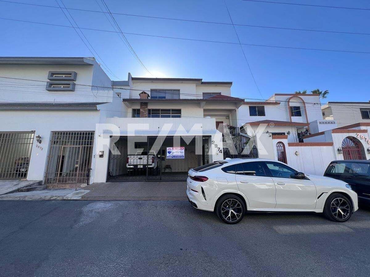 Casa em Las Cumbres, Monterrey, foto 1 de 9