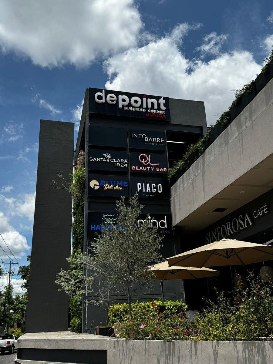 Local comercial en Jurica, Querétaro, foto 2 de 9