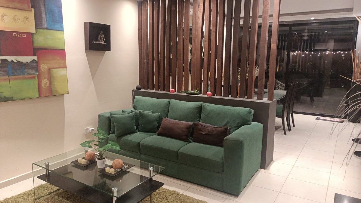 CASA MOBILIADA PARA ALUGUEL DENTRO DE CONDOMÍNIO LOCALIZADO EM CUMBRES NOVONORTE MÉRIDA, foto 1 de 21