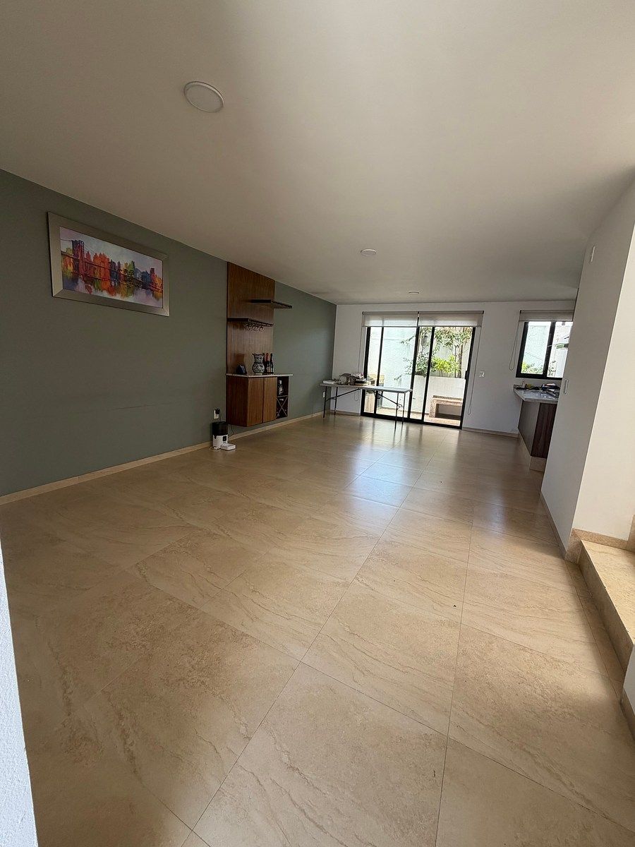 House in Gated Community in El Condado, Corregidora, photo 2 of 21