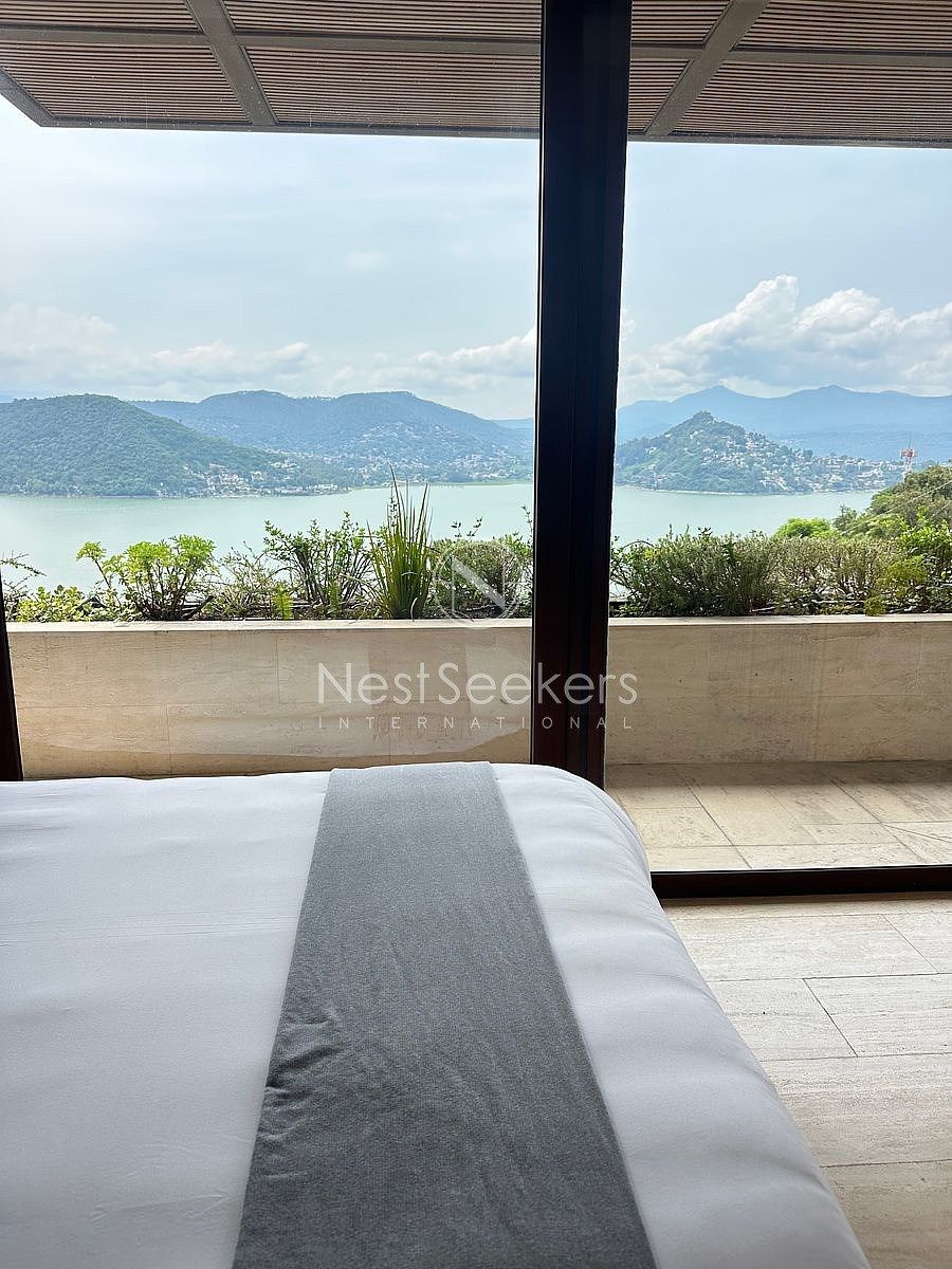 House in Gated Community in San Gaspar, Valle de Bravo, photo 11 of 40