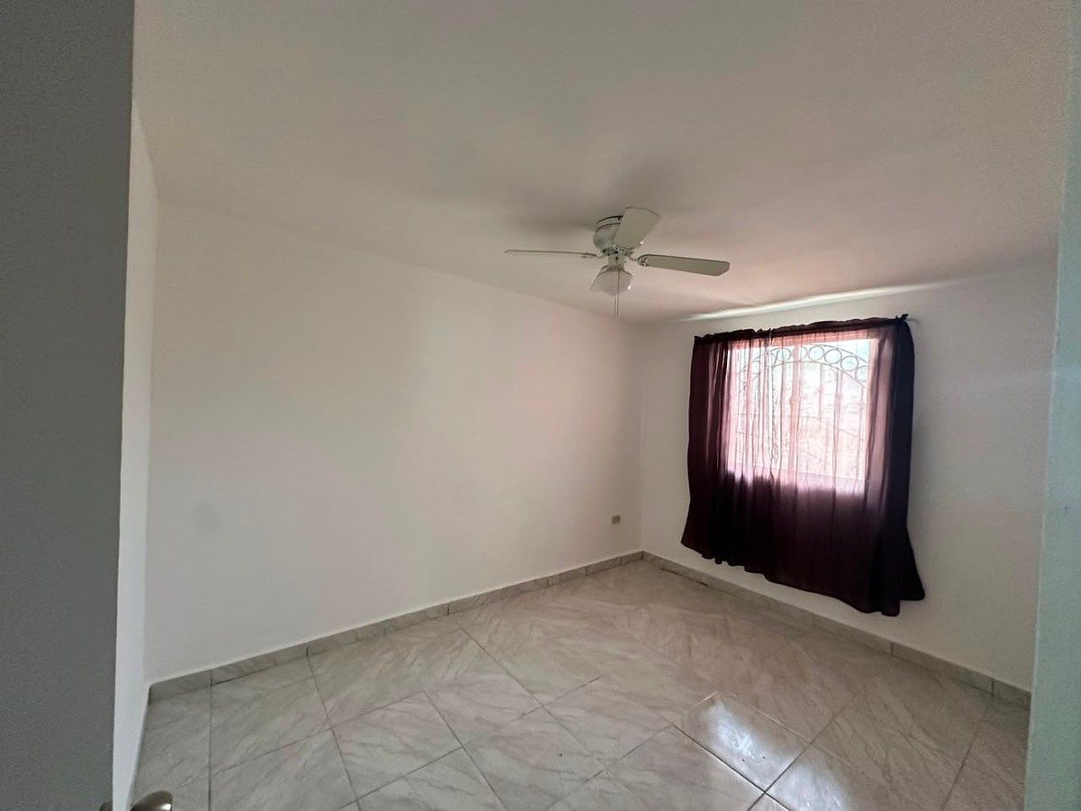 Casa en Villa del Rey Primera Etapa, Mexicali, foto 3 de 17