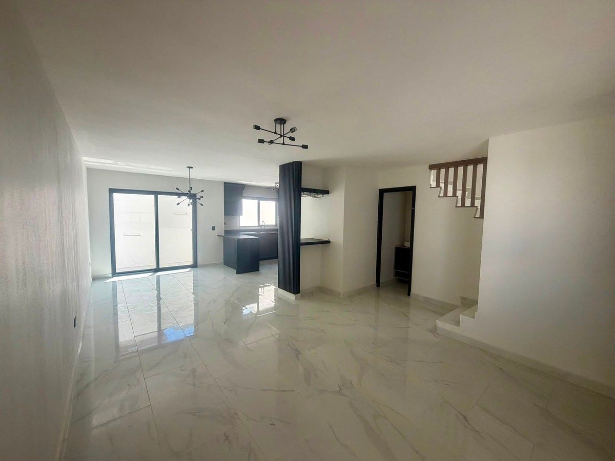 Casa en Benton, Tijuana, foto 3 de 14