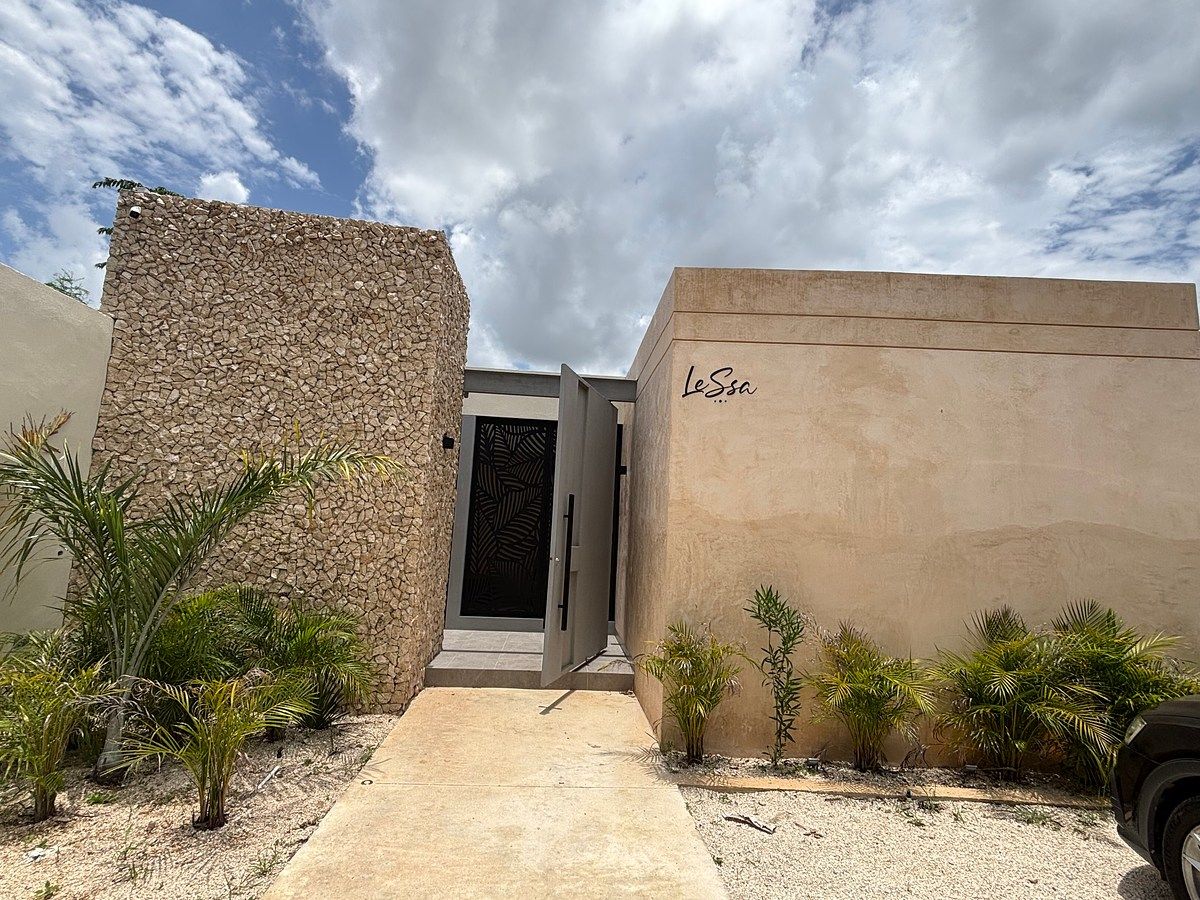 SE VENDE O RENTA SALA DE FIESTAS EN DZITYÁ. MÉRIDA, foto 1 de 14