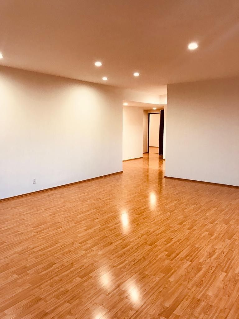Department for sale and rent in Water Island, photo 1 of 22