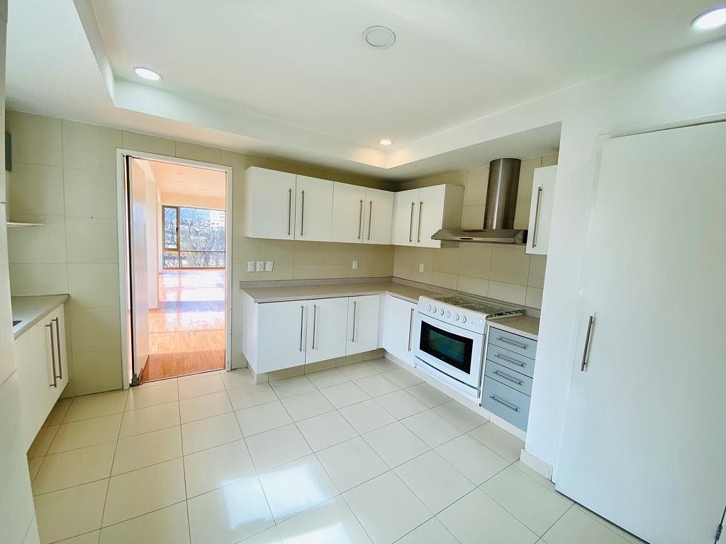 Apartment in Hacienda de las Palmas, Huixquilucan, photo 9 of 22