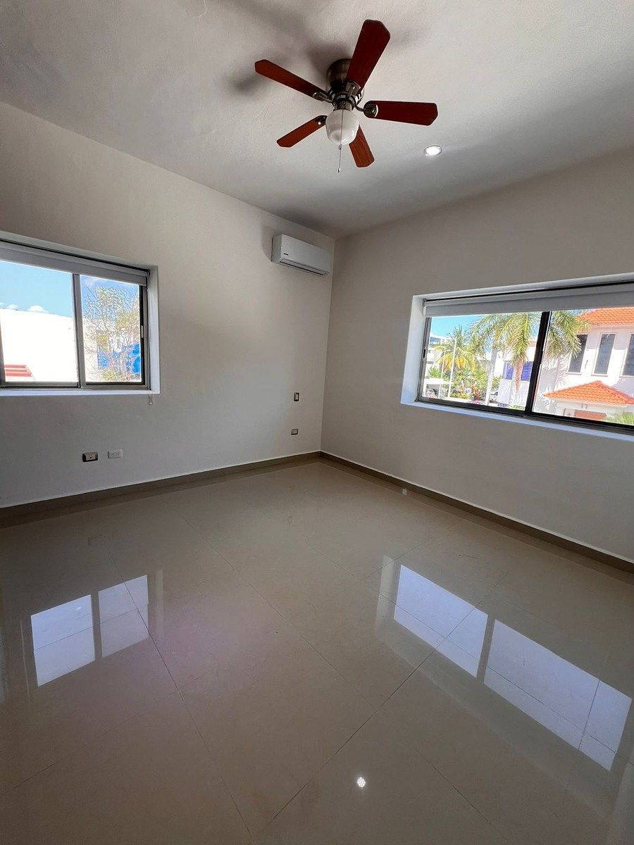 House in Residencial Cumbres, Benito Juárez, photo 27 of 44