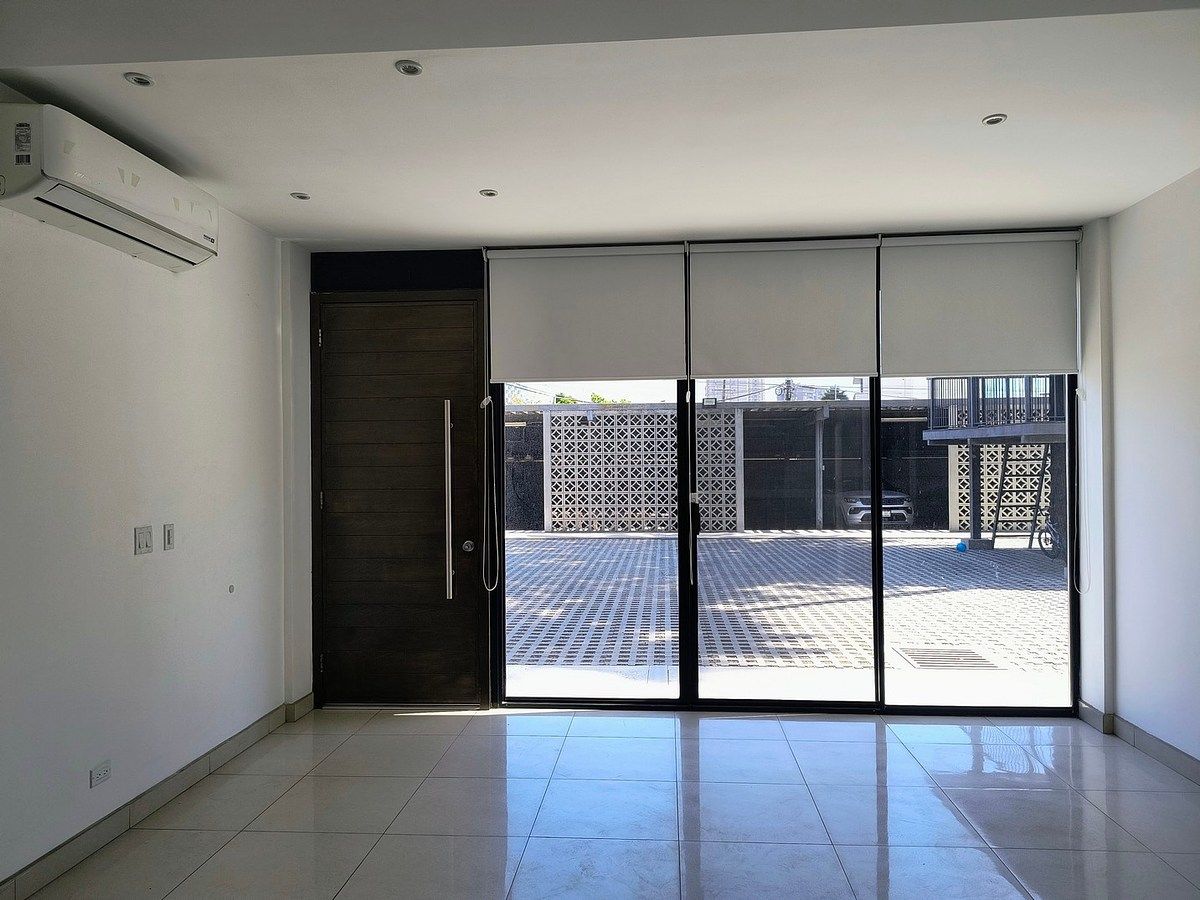 House in Gated Community in Chula Vista, Tijuana, photo 3 of 19