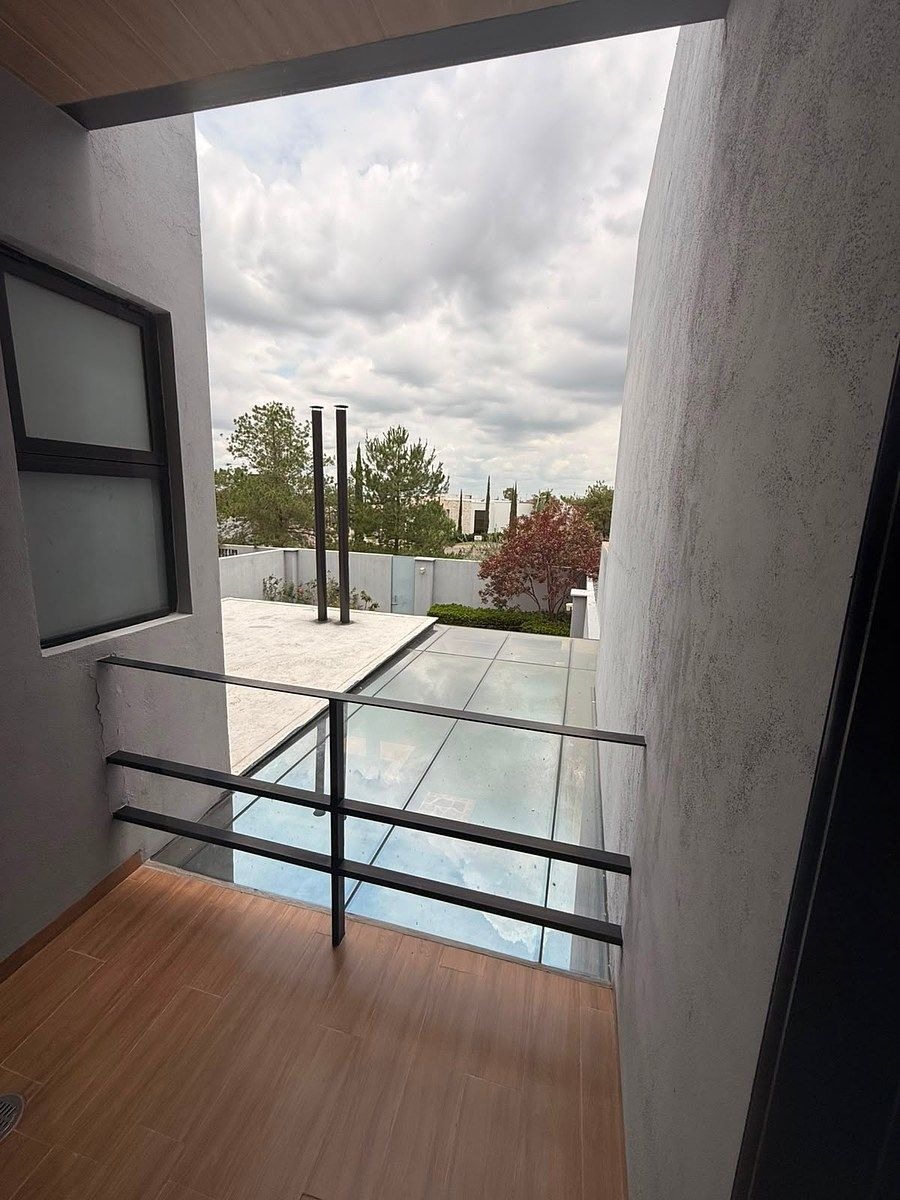 House in La Campiña del Bosque, León, photo 12 of 17