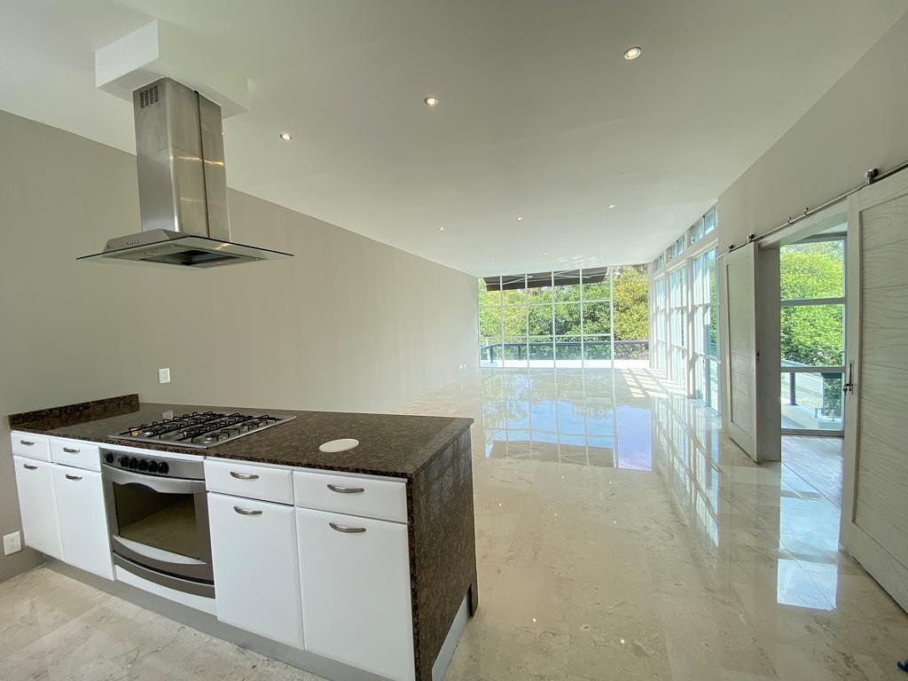 SUPER WELL-LOCATED APARTMENT FOR RENT IN LAS LOMAS DE CHAPULTEPEC, photo 1 of 21