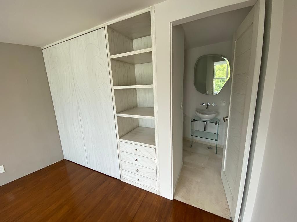 Apartment in Lomas de Chapultepec I Sección, Miguel Hidalgo, photo 16 of 21