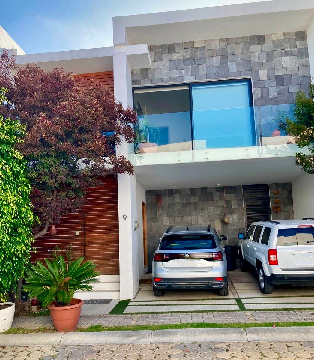CASA EN VENTA MODERNA EN LOMAS DE ANGELOPOLIS PUEBLA, foto 1 de 35