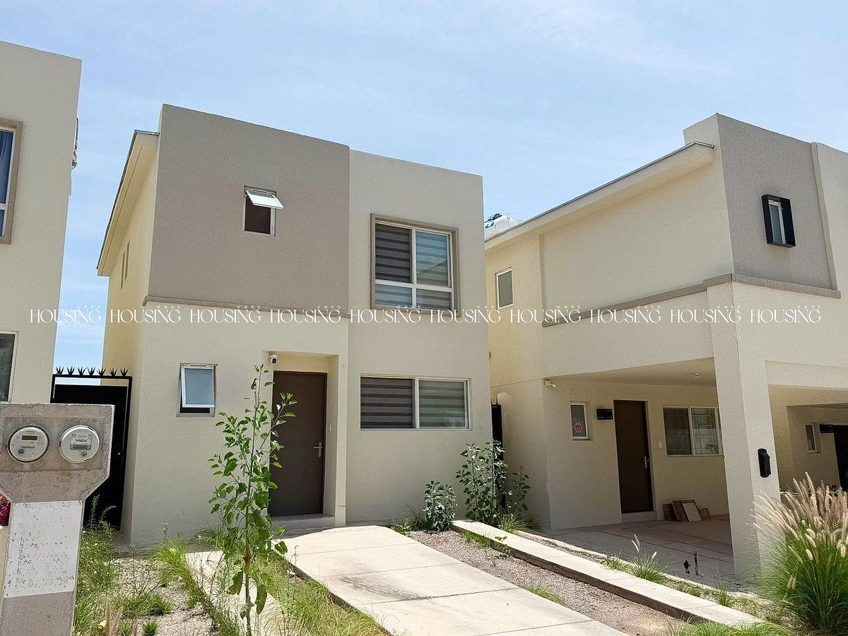 HOUSE FOR SALE IN THE NORTH IN A GATED COMMUNITY WITH CLUBHOUSE, photo 1 of 14